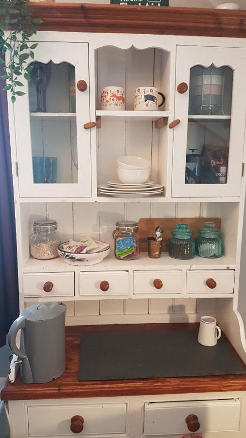 Post Office Row Apartment And Garden クリックホーウェル エクステリア 写真