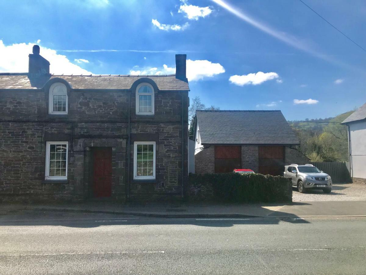 Post Office Row Apartment And Garden クリックホーウェル エクステリア 写真